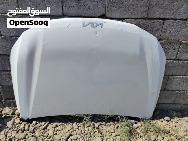 السلام عليكم للبيع بنيد سورنتو مديل من 24الى 26 بلادي أبيض صدفي