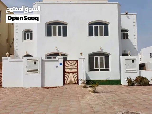 Commercial/Residential Villa For Rent in North Mawaleh/فيلا سكنية/تجارية للايجار في الموالح الشمالية