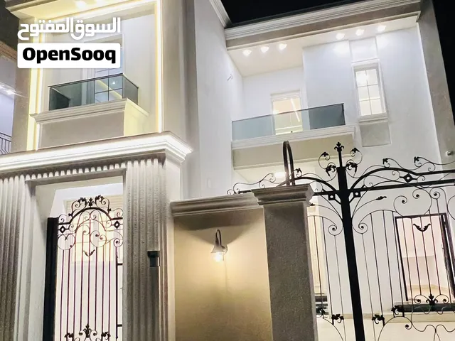 فيلا دور وملحق تشطيب درجه أولى الموقع بالقرب من مدرسة جابر بن حيان