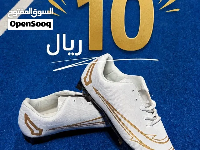 أحذية براغي جودة عالية سعر10 ريال