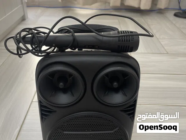 سبيكر محمول صوته ممتاز مع ميكرفون