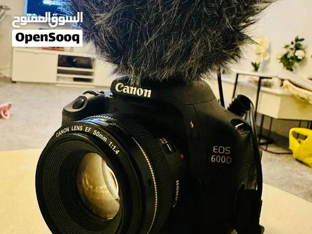 Canon EOS 600D with canon 50mm 1.4f ultrasonic LANs