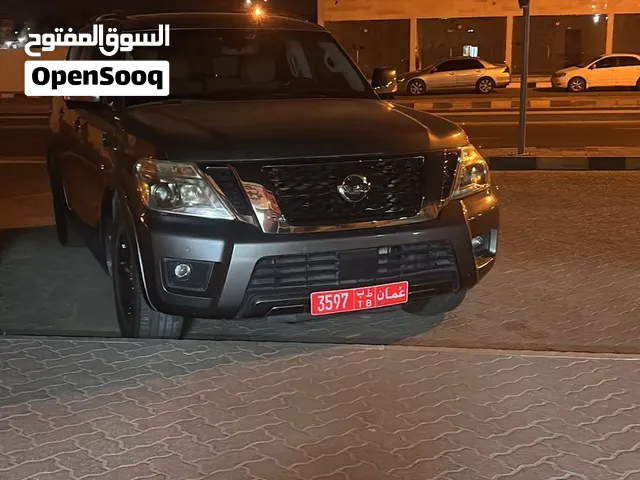 تأجير سيارة نيسان تيدا 2025 سوداء أوتوماتيك يومياً في المدينة