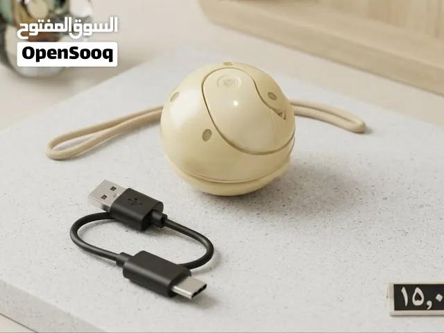 سماعات ايربود بتصميم كوري فريد