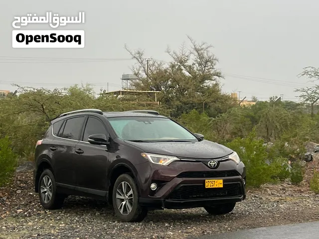 Used Toyota RAV 4 in Al Dakhiliya