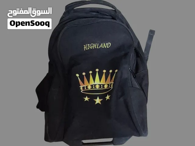 حقيبة ظهر بعجلات هايلاند الملكية - الراحة والأناقة في منتج واحد! هل تبحث عن حقيبة تجمع بين الأناقة