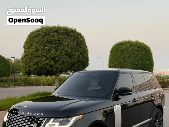 رينج روفر فوج للإيجار رقم مميز في خريف ظفار