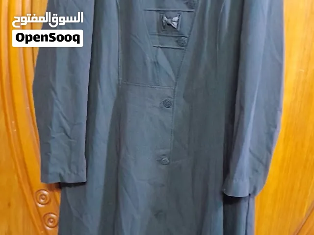ملابس مستعمله قليل ونظيفة للبيع كلهن ب75الف