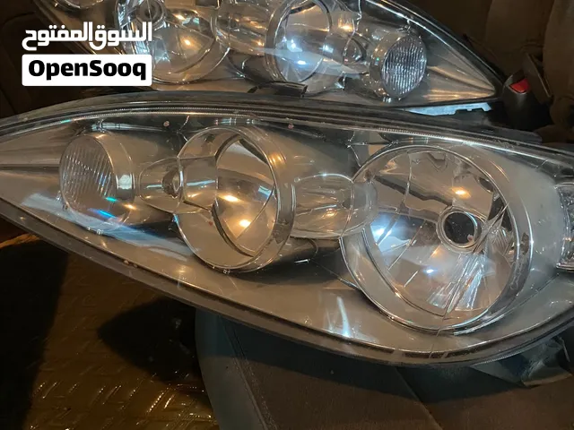 شمعات كامري 2005 أمامية