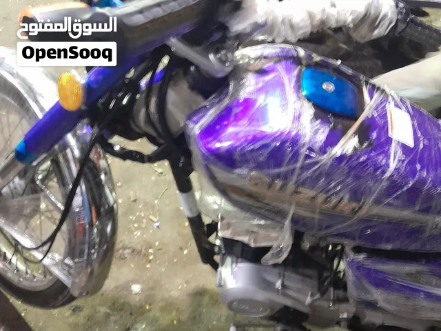 زوكي سابحه عرطع للبيع بسعر حلو المتر كما موضح بالصورة شغال ولا يحتاج شي