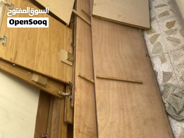 كنتور صاج 3 ابواب وميز مرايا وسياره اطفال