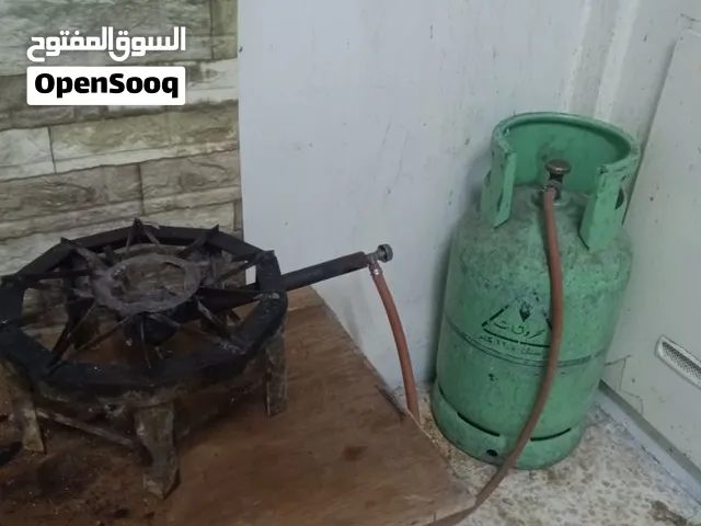 جره غاز مع عين غاز