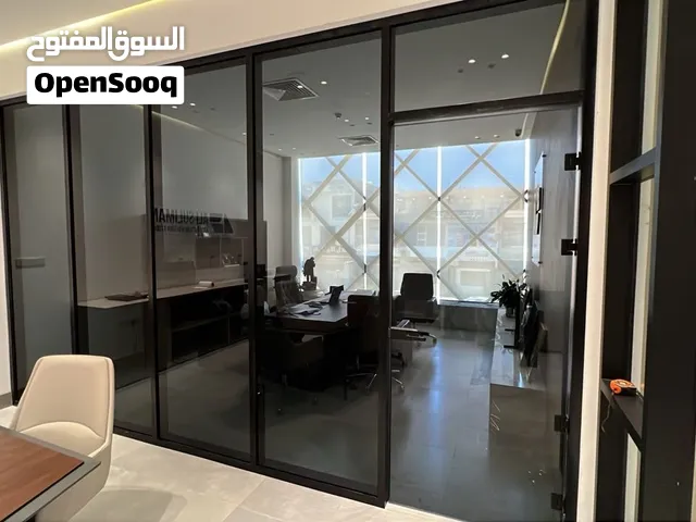 جميع اعمال الالمنيووم والدرابزين والزجاج