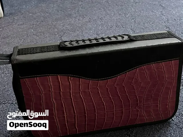 للبيع حقيبة ألعاب ps2