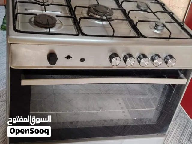 طباخ مستعمل للبيع السعر 350الف وبي مجال للشراي الرقم
