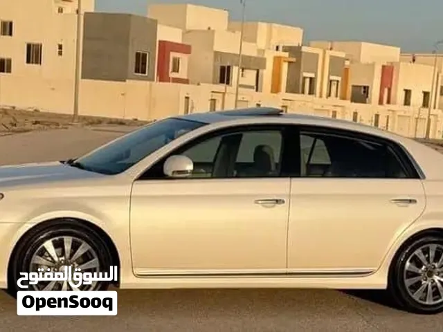 تويوتا افالون 2012