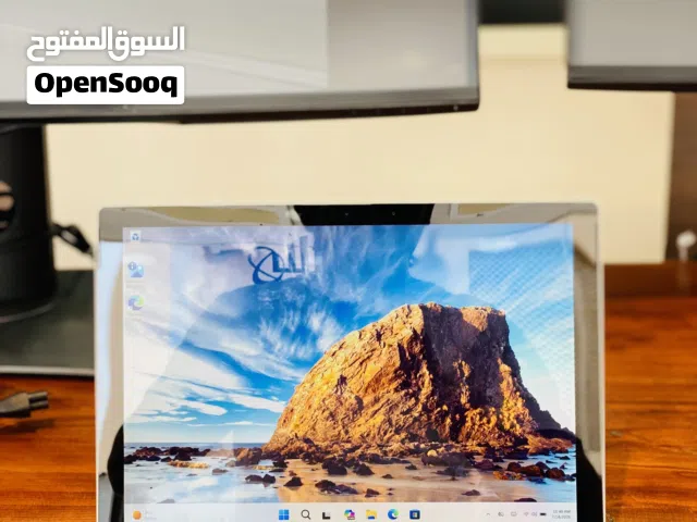 Microsoft Surface Pro 7 plus Core i7-11th Generation