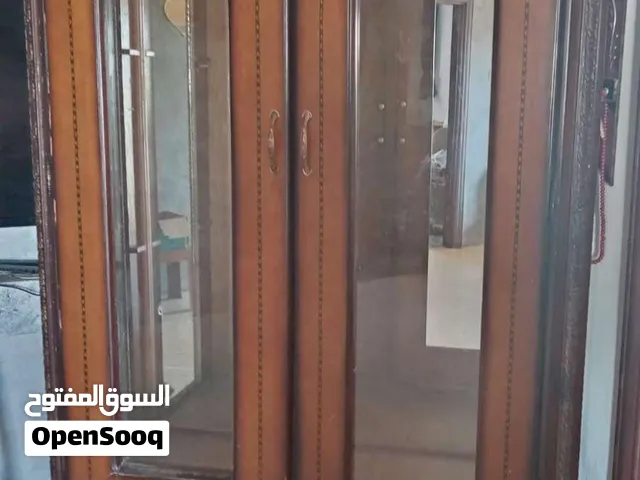 فضيه خشب زان بحالة الوكاله خشب زان بالكامل