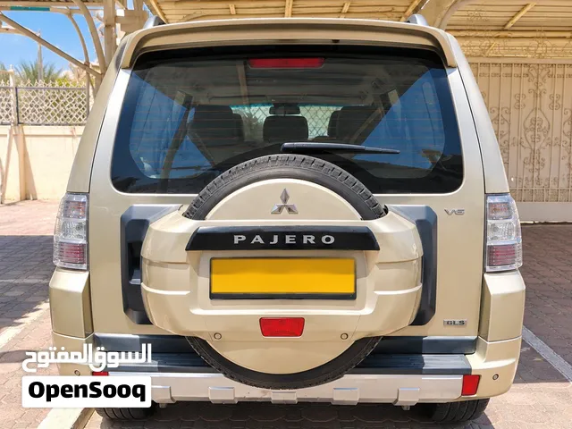 باجيرو 3.5 V6 موديل 2010 – صيانة وكالة موثقة – إطارات جديدة وملكية مجددة