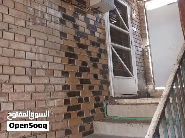 شقه للبيع داخل المجمع الفلسطيني