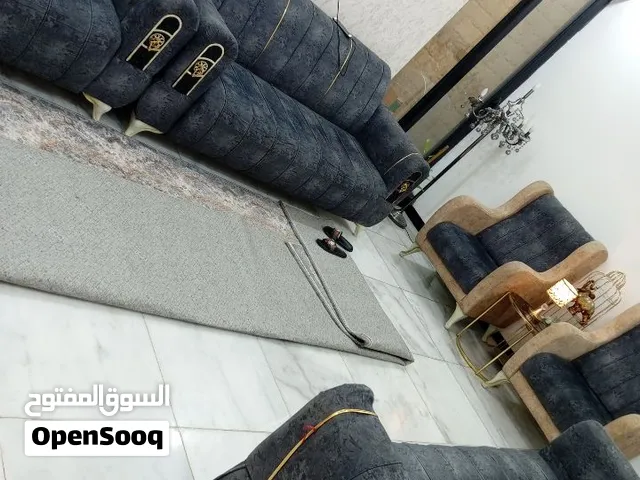 تخم قنفات شغل عراقي قوي مستعمل نظيف. اشتريت ب750 ابيعة ب400