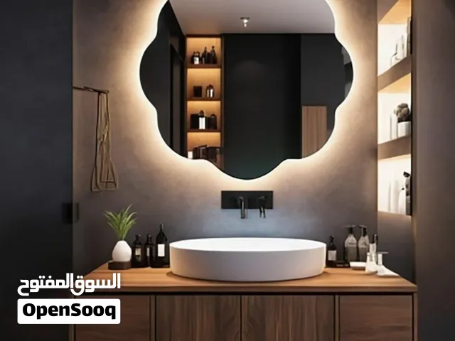 مرآة أنيقة بتصميم
