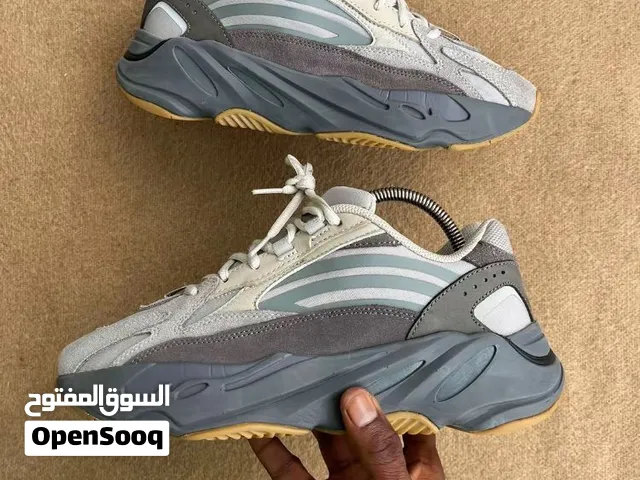 Yeezy boos