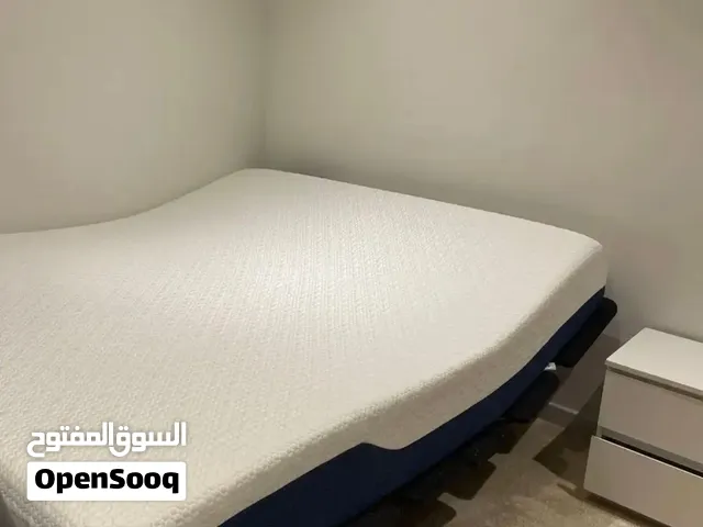 للبيع سرير كهربائي طبي جدبد كبير امريكي لكبار السن العرض180