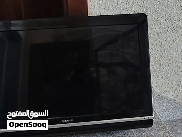 شاشة SHARP 32 انش وشاشة TOSHIBA 49 انش يصلحان كقطع غيار