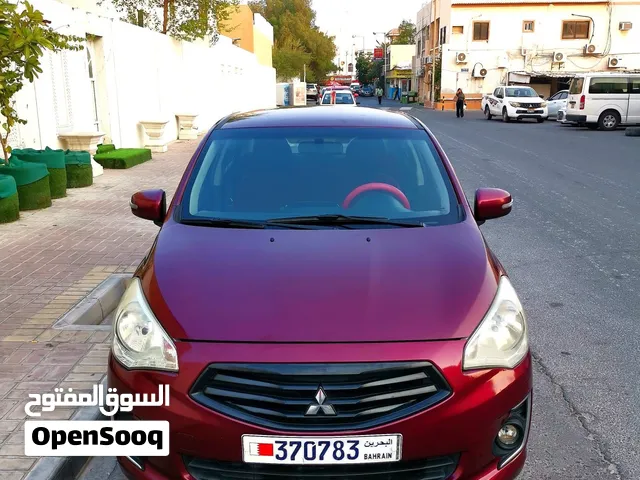 Mitsubishi attrage 2017 full option
