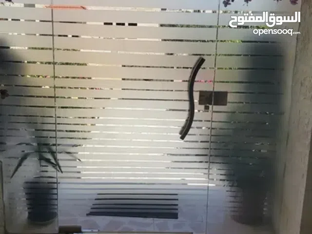 باب سكريت للبيع- بحاله الوكاله (الباب شبيه للصوره )