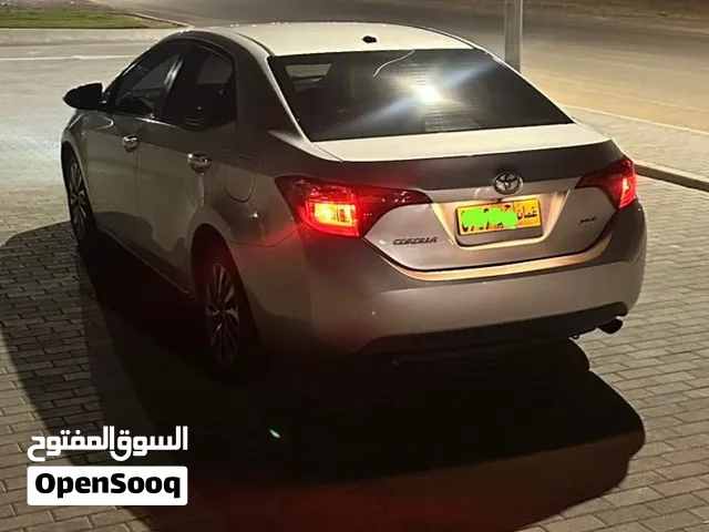 تويوتا كورولا XLE