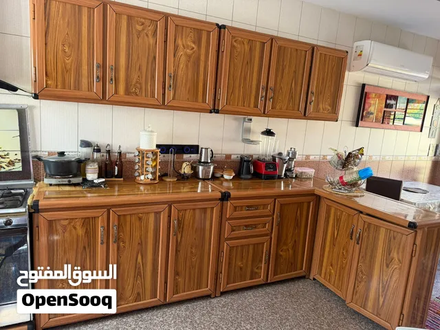 كاونترات المنيوم موديل حديث مستعملة