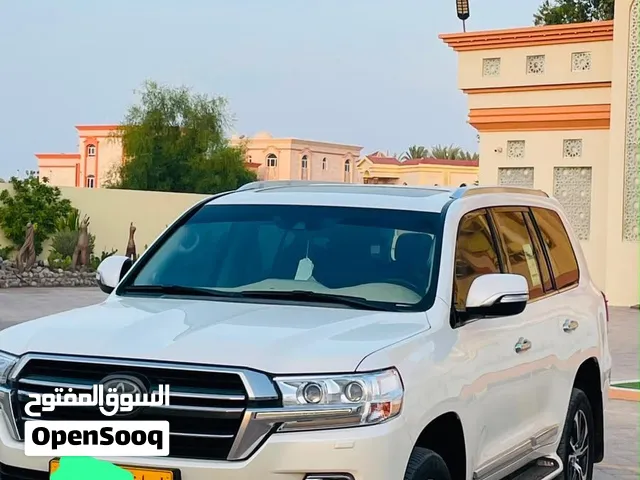 لاندكلوزر للبيع المستخدم الاول
