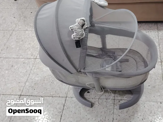 السلام عليكم كرسي اطفال اهتزاز وموسيقى ممستعمل اخذتة ب125 قبل كم شهر قفلة 75 مكاني الكوت