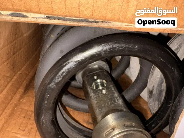 للبيع مضخة هواء مع سبرنجات الوكالة بحالة الوكالة بدون اي خرابات او تنسيم فالهواء للانفنتي Qx80 2019