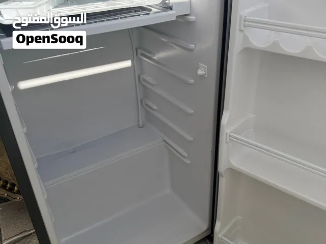 ثلاجة للبيع