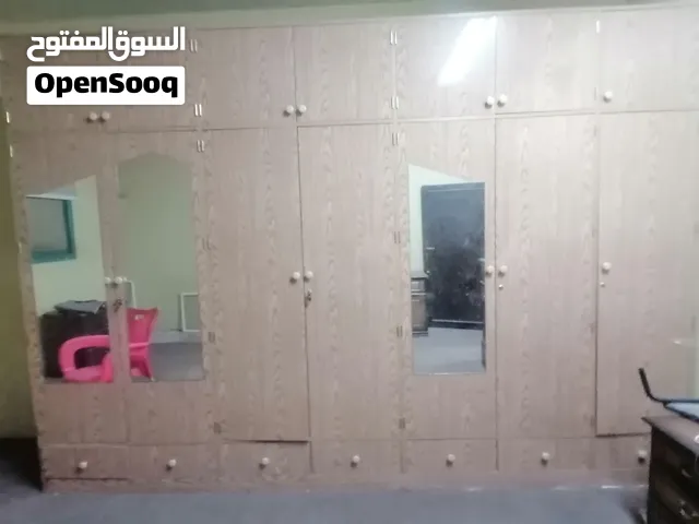 دولاب 7 أبواب بحاله ممتازه