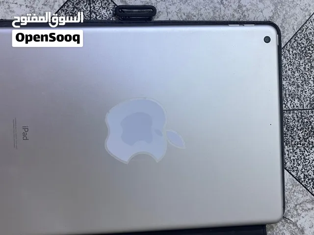 ايباد 9 نضافة100./. مستخدم فقط دراسة