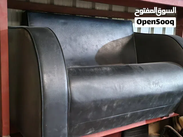 كراسي بلاستيشن مستخدم شبه جديد