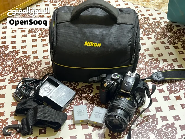 كامره نيكون D3200 نضيفه كتمره استعمال قليل سعرها قفل كلش 100
