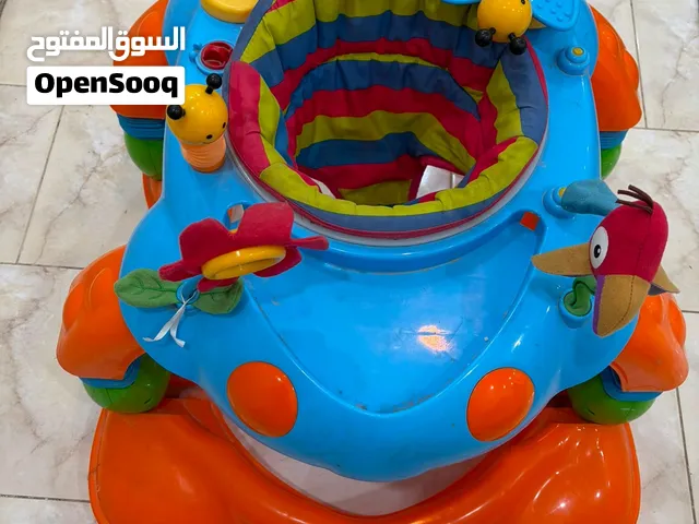 مشاية طفل بحالة ممتازة