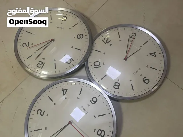 معدات متعدده للبيع