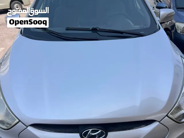 2014 Hyundai Tucson GLS 7-Seater in Silver with GCC Specs and Full Features