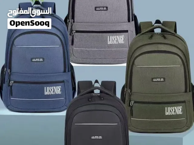 حقائب وشنط جديدة متوفر احجام واشكال مختلفة مناسبة للجميع يتوفر خدمة التوصيل
