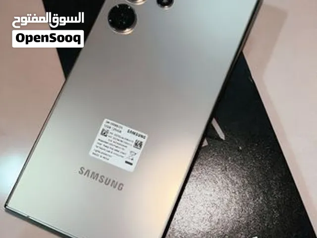 مطلوب s24الترا نظيف مامبدل شي السعر 850الف