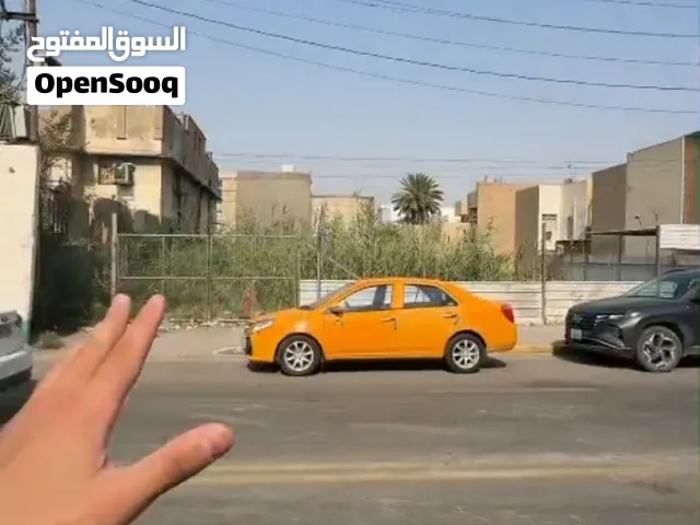 قطعة ارض واسعة للبيع في الدورة - شارع ابو طيارة