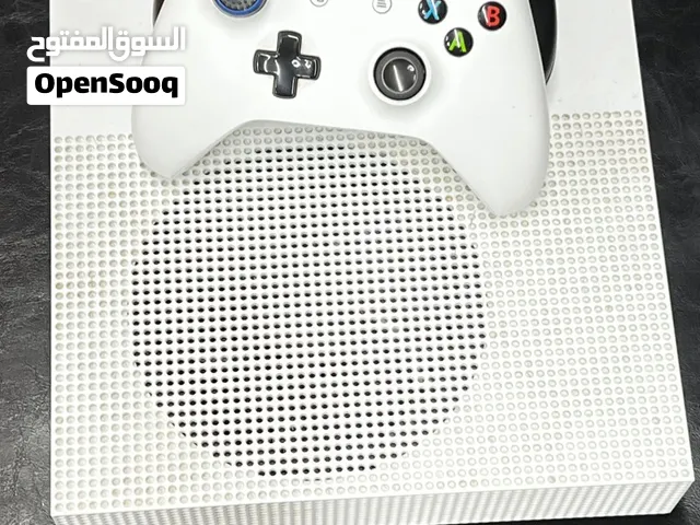 Xbox one s  (1T GB)