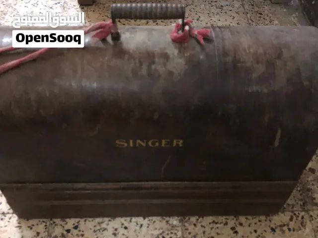 ماكينة خياطة سينجر حالة ممتازة اصلية