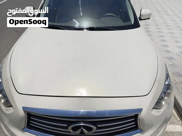 Nisan infanity QX70